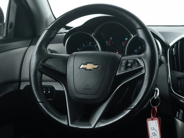 Chevrolet Cruze, I Рестайлинг фото №17