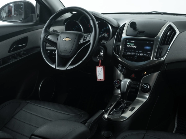 Chevrolet Cruze, I Рестайлинг фото №18