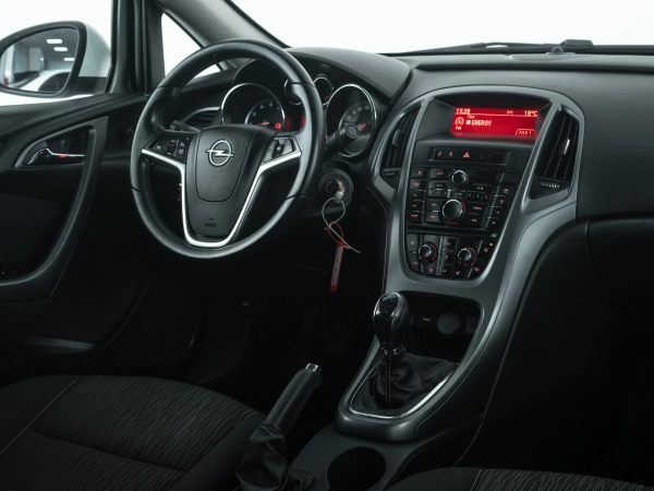 Opel Astra, J Рестайлинг фото №16