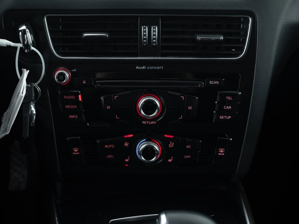Audi Q5, I (8R) Рестайлинг фото №18
