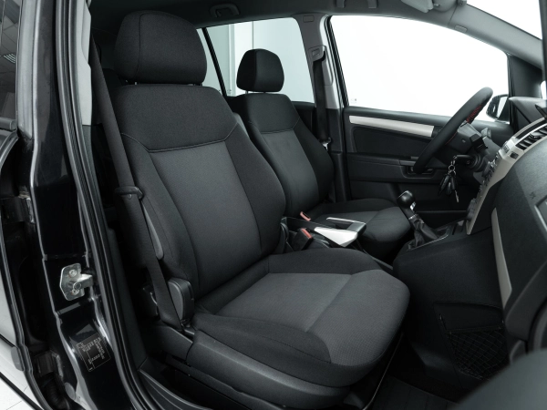 Opel Zafira, B Рестайлинг фото №11