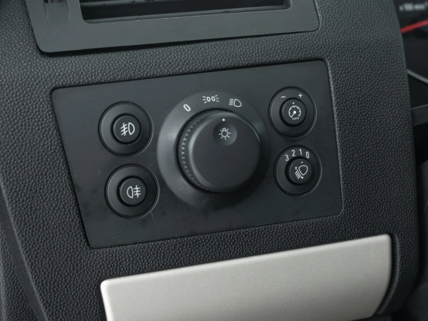Opel Zafira, B Рестайлинг фото №12