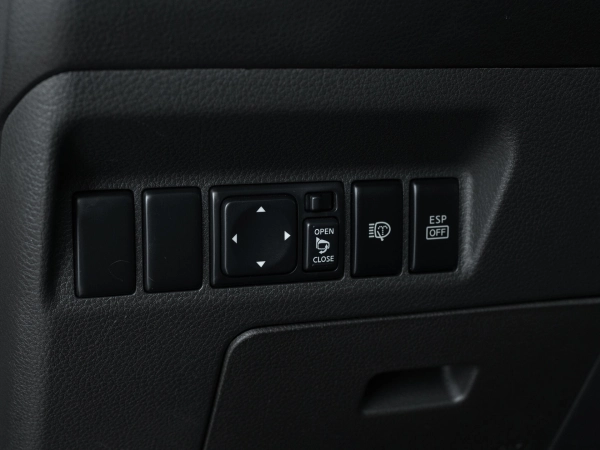 Nissan X-Trail, I Рестайлинг фото №12
