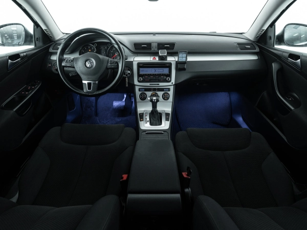 Volkswagen Passat, B6 фото №8