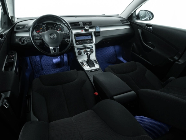 Volkswagen Passat, B6 фото №9