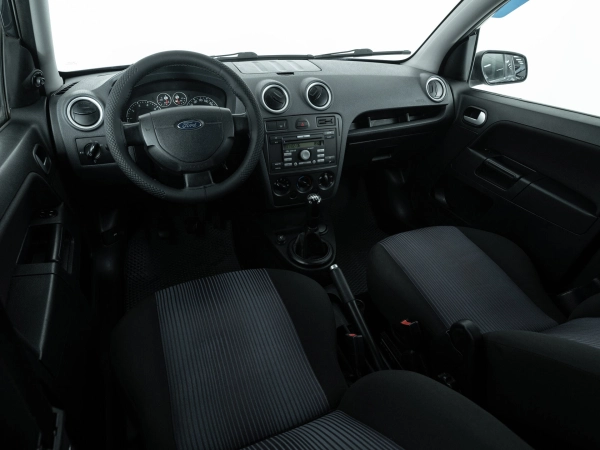Ford Fusion, I Рестайлинг фото №9