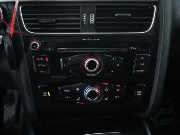 Audi A4, IV (B8) Рестайлинг фото №14