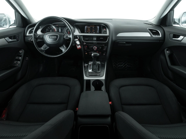 Audi A4, IV (B8) Рестайлинг фото №8