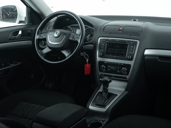 Skoda Octavia, II (A5) Рестайлинг фото №18