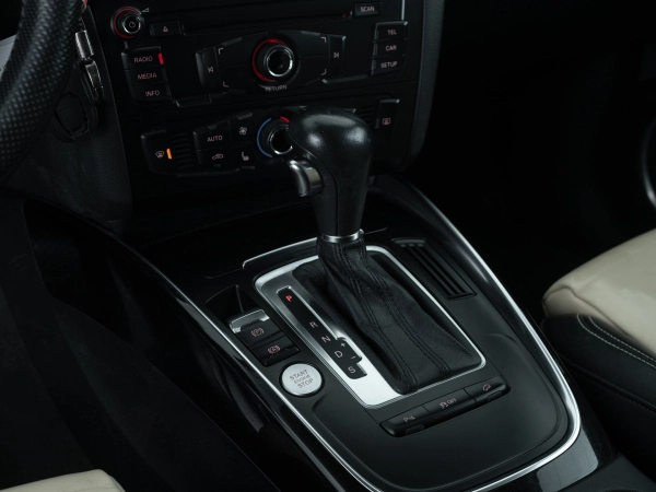 Audi Q5, I (8R) фото №14