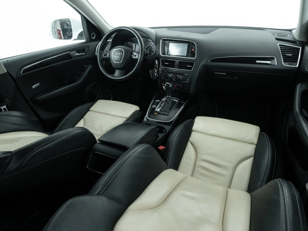 Audi Q5, I (8R) фото №9