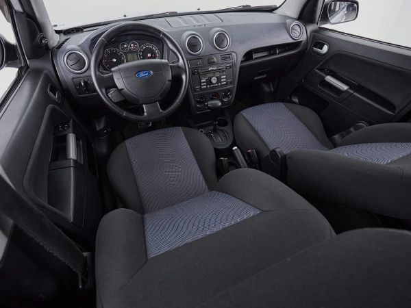 Ford Fusion, I Рестайлинг фото №8