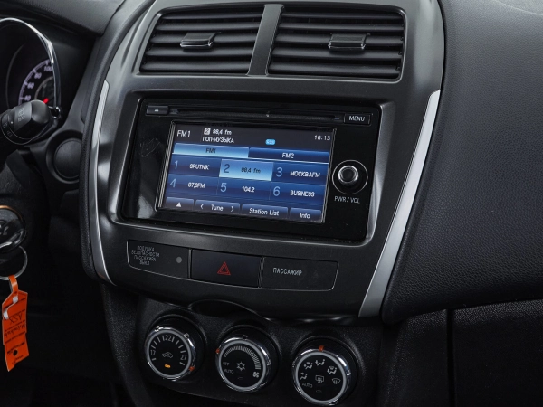 Mitsubishi ASX, I Рестайлинг фото №13