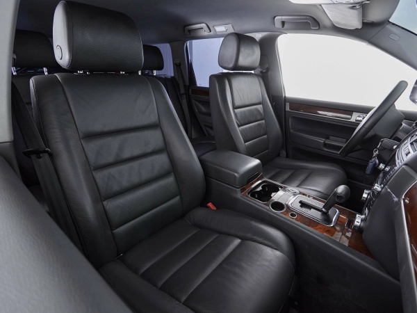 Volkswagen Touareg, I Рестайлинг фото №18