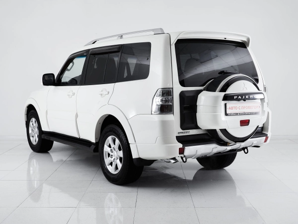 Mitsubishi Pajero, IV фото №5