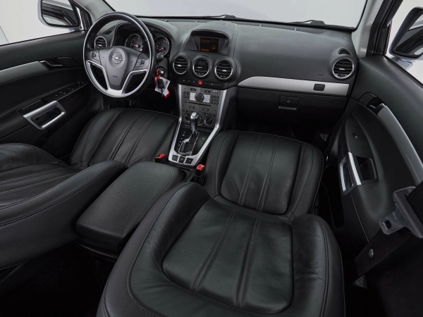 Opel Antara, I Рестайлинг фото №9