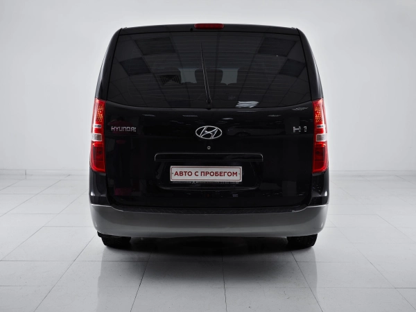 Hyundai H-1, II фото №6