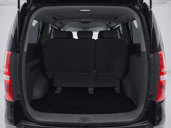 Hyundai H-1, II фото №7