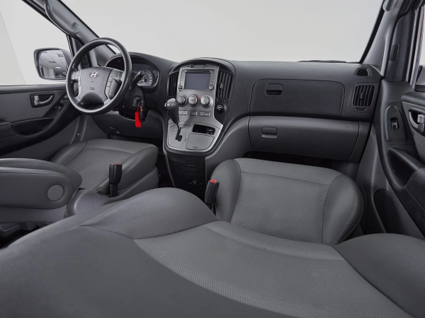 Hyundai Grand Starex, I фото №8