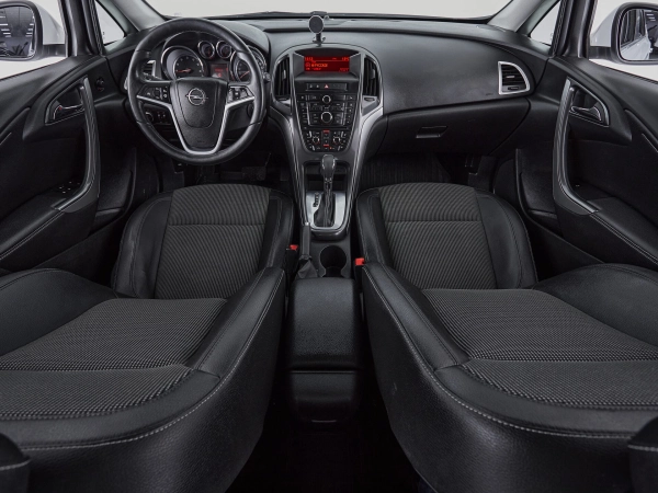 Opel Astra, J Рестайлинг фото №8