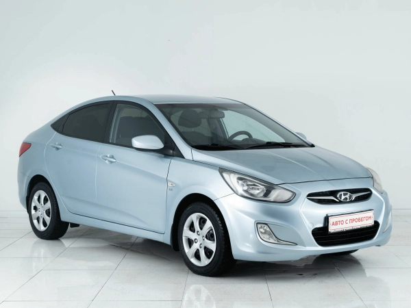 Hyundai Solaris, I фото №3