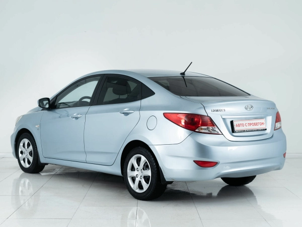 Hyundai Solaris, I фото №5
