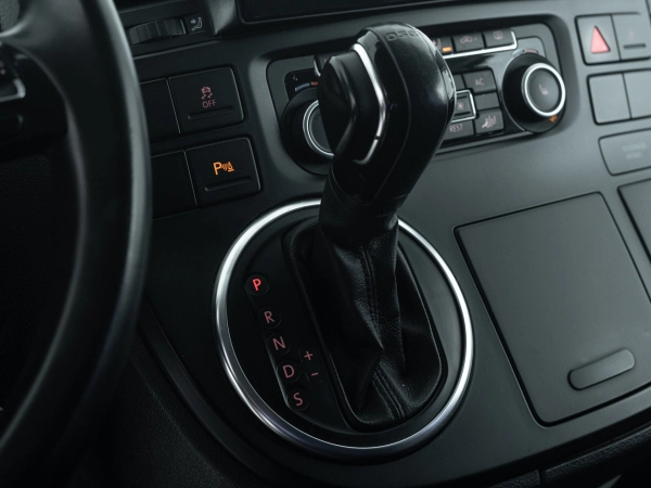 Volkswagen Multivan, T5 Рестайлинг фото №12