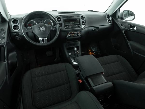 Volkswagen Tiguan, I Рестайлинг фото №9