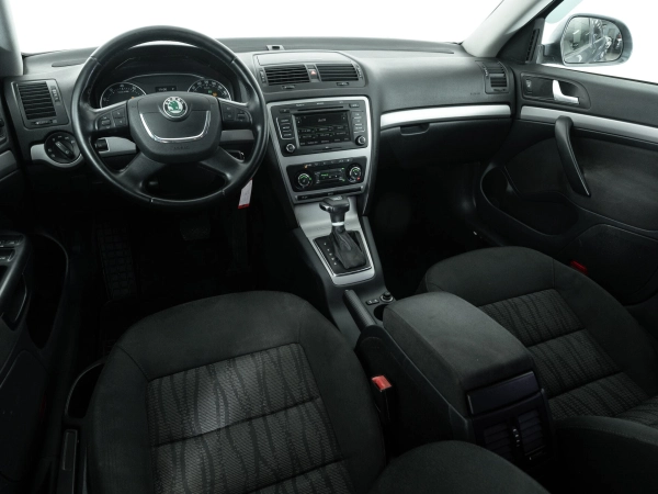 Skoda Octavia, II (A5) Рестайлинг фото №9