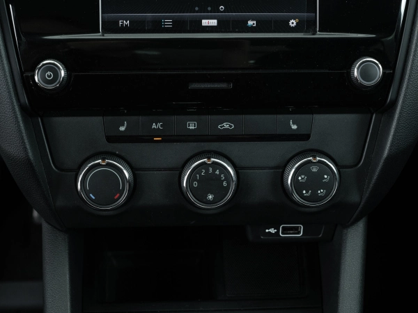 Skoda Octavia, III (A7) Рестайлинг фото №14
