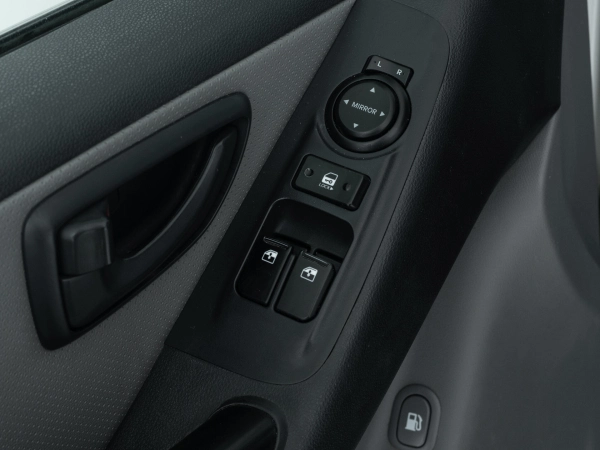 Hyundai Grand Starex, I фото №12
