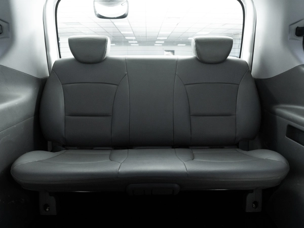 Hyundai Grand Starex, I фото №25