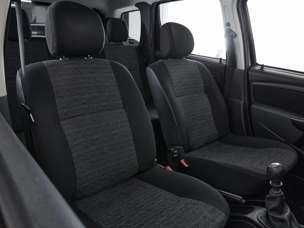 Renault Duster, I фото №11