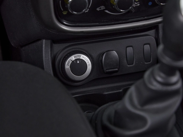 Renault Duster, I фото №12