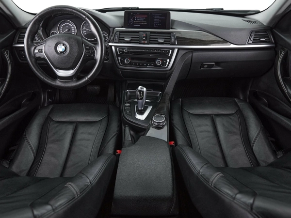 BMW 3 серии, VI (F3x) фото №8