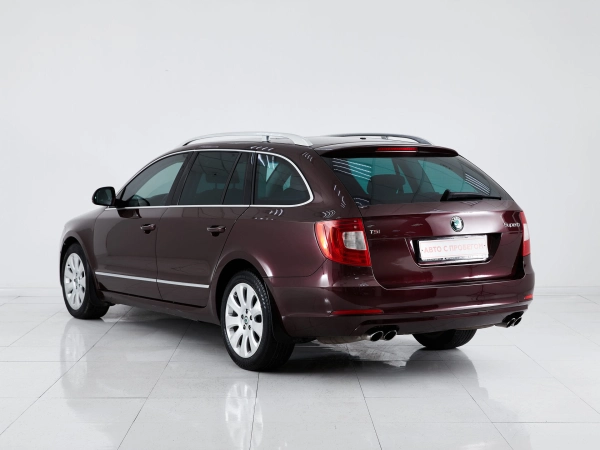 Skoda Superb, II фото №4