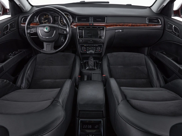 Skoda Superb, II фото №8