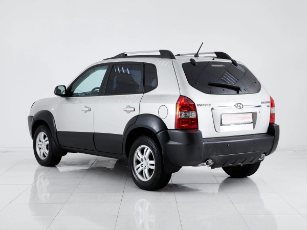 Hyundai Tucson, I фото №5