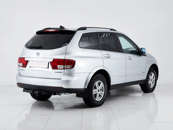 SsangYong Kyron, I Рестайлинг фото №5