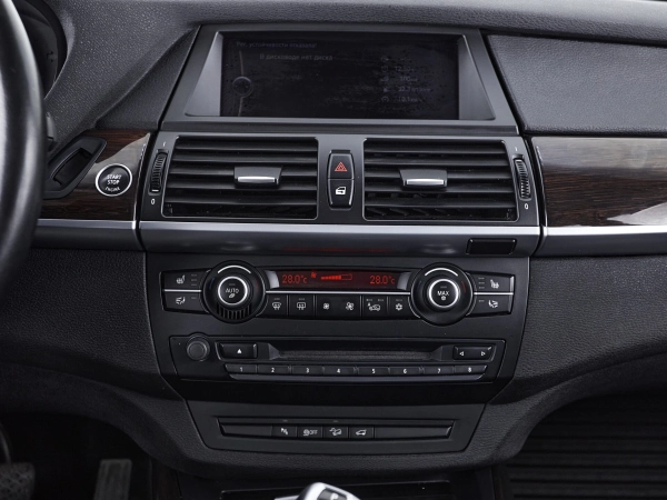 BMW X5, II (E70) Рестайлинг фото №15