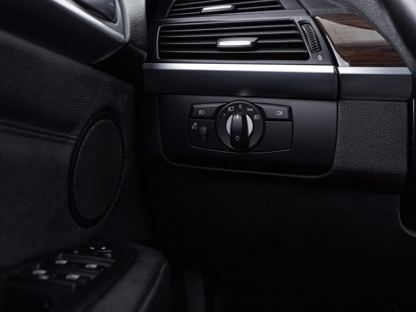 BMW X5, II (E70) Рестайлинг фото №21