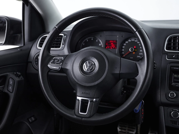 Volkswagen Polo, V фото №7