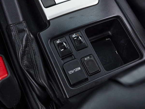 Toyota Land Cruiser Prado, 150 Series фото №19