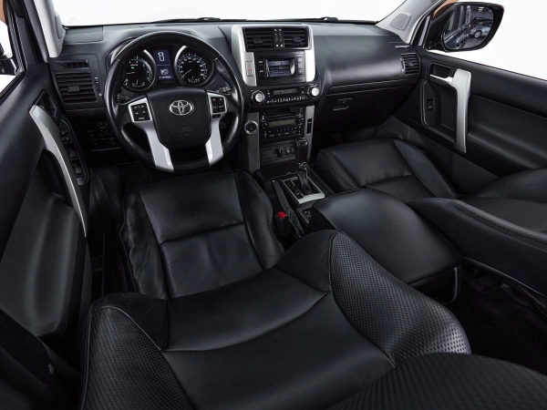 Toyota Land Cruiser Prado, 150 Series фото №9