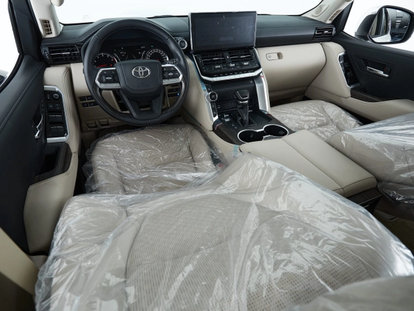 Toyota Land Cruiser, 300 Series фото №9