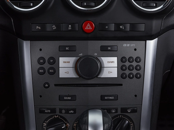 Opel Antara, I Рестайлинг фото №13