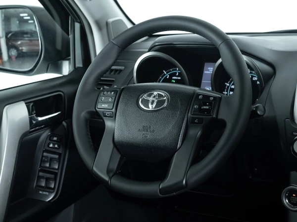 Toyota Land Cruiser Prado, 150 Series фото №19