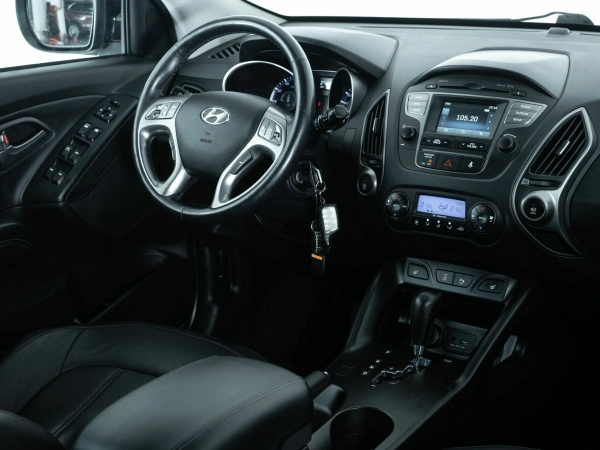 Hyundai ix35, I Рестайлинг фото №14