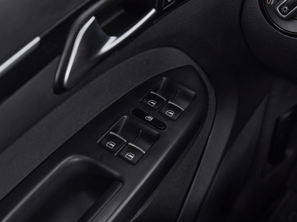 Volkswagen Touran, I Рестайлинг 2 фото №13