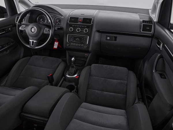 Volkswagen Touran, I Рестайлинг 2 фото №9